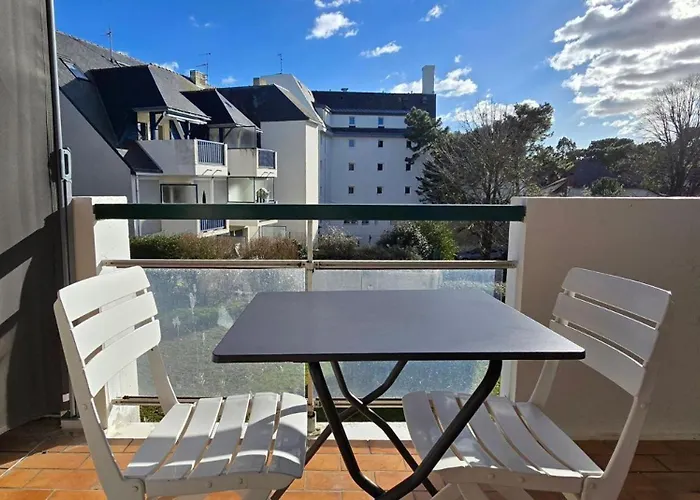 Studio, Et Commerces A Pieds Διαμέρισμα