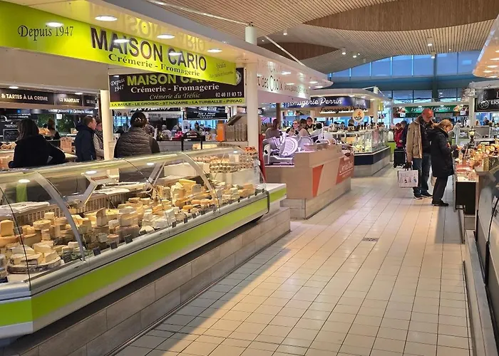 Studio, Et Commerces A Pieds Διαμέρισμα